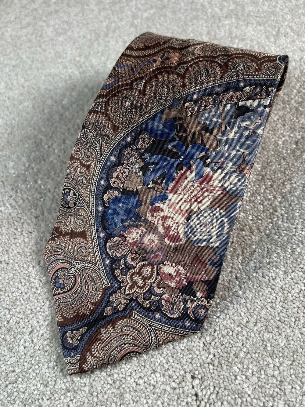 Bill Blass Vintage Scarf Silk Floral Paisley Tan Blue NWT Men's